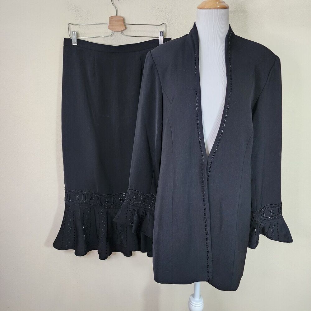 La Femme Paris Women's Black Beaded 2 Piece Set Jacket & Skirt Black Size 12